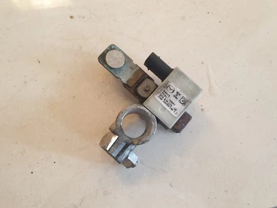 ♻️ Abrazadera de tierra de batería negativa MAZDA 3, 6, CX5 2012-18 Skyactiv PE05188A1 Foto 1 de 3