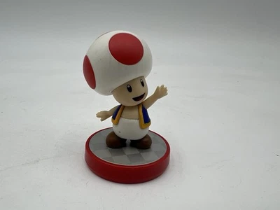 Nintendo Super Mario Bros Series Toad Amiibo Base Roja Wii U Mario Party Foto 1 de 3