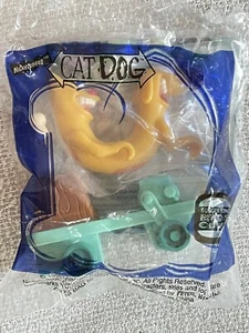 1999 Cat-Dog Nickelodeon Viacom 3” Action Figure Burger King Kids Toy - Picture 1 of 4
