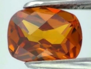 CUBIC ZIRCONIA MADERIA CITRINE COLOR 8 x 6 MM CUSHION CUT CHECKERBOARD TOP 3 PCS - Bild 1 von 1