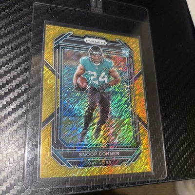 2022 Panini Prizm Gold #345 Snoop Conner Rookie #05/10 JAGUARS 🔥 - Image 1 of 3