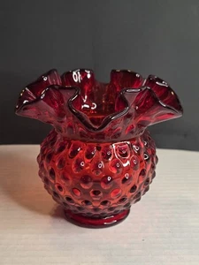 Vaso ciotola rosa Fenton Amberina vetro rosso piano cottura bordo increspato 4,5" - Foto 1 di 10
