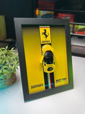 Cuadro de coche Ferrari SF90 Stradale diecast 3D escala 1/64 diecast coche 5x7" marco 3D Foto 1 de 4