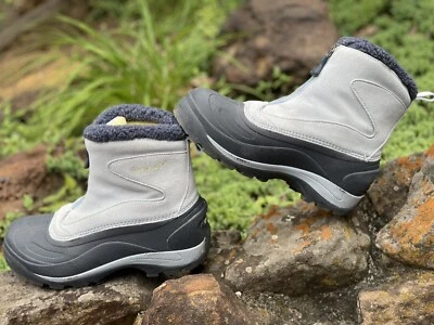 Columbia Cascadian Snowchill 女式 7 拉链 Thermolite 麂皮靴 坚固 — 第 1/4 张图片