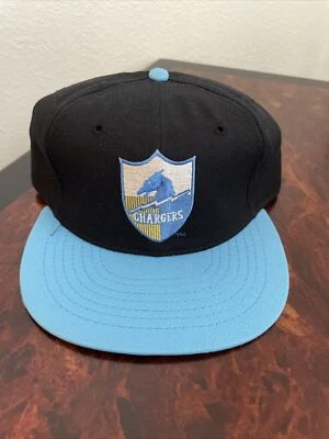Gorra ajustada vintage San Diego Chargers romana original miembro AFL EE. UU. Foto 1 de 4