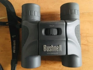 BUSHNELL 8X25 H2O WATERPROOF RUBBER ARMOURED LOC Binoculars SH-28-070191 WORKING - Picture 1 of 6