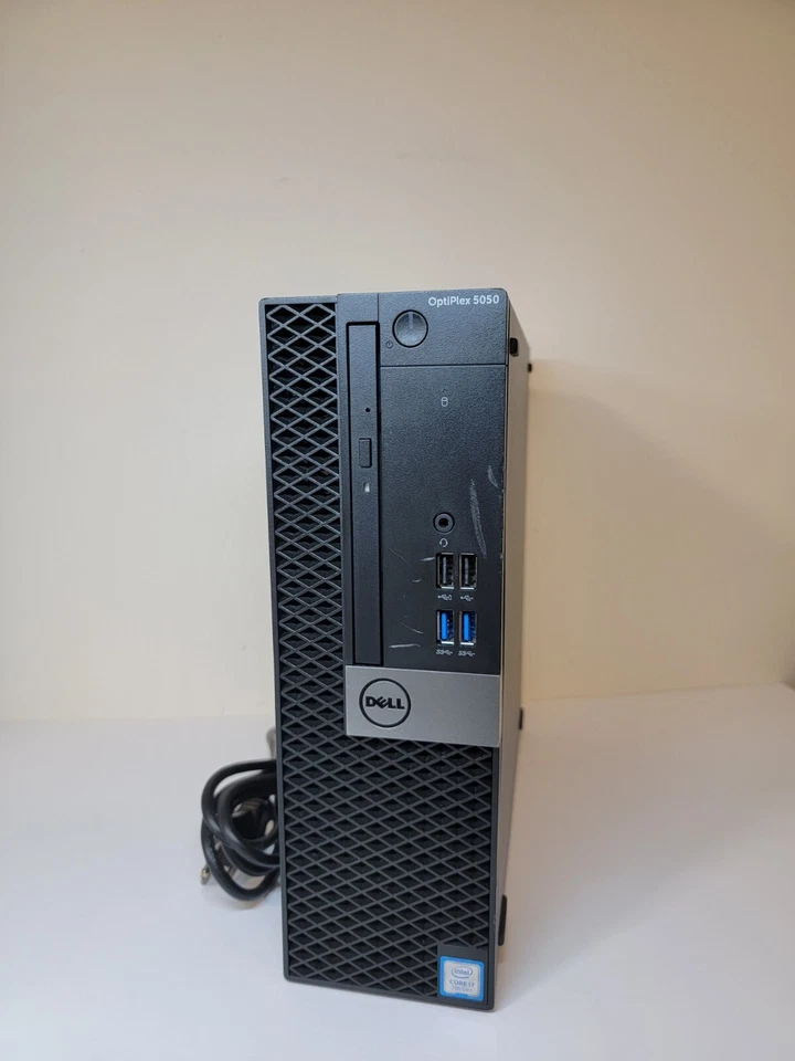 Dell OptiPlex 5050 SFF i7-7700 3.60GHz/8GB RAM/128GB M2 SSD+500GB HDD/CABLE DE ALIMENTACIÓN Foto 1 de 4