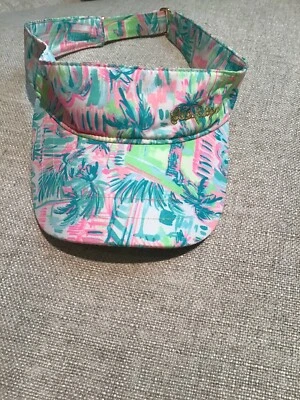 Parasol tropical ajustable Lilly Pulitzer rosa y verde palmeras Foto 1 de 4