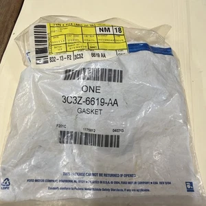 🔥 OEM Ford 3C3Z-6619-AA Gasket - Picture 1 of 3