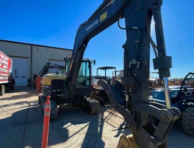 2020 Volvo ECR88D Compact Excavator – 56 HP, 2,192Hrs, AUX Hydraulics - Image 1 of 4