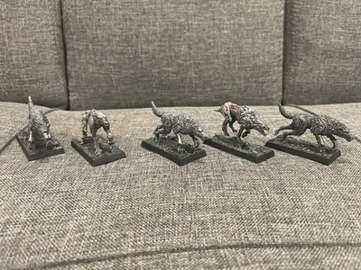 DIRE WOLVES x5 DOOM WOLF VAMPIRO CUENTA WARHAMMER FANTASÍA EL VIEJO MUNDO NO MUERTO Foto 1 de 4