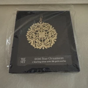 Metropolitan Museum of Art MMA Star Ornament 2016 etched gold overlay Star - Picture 1 of 2