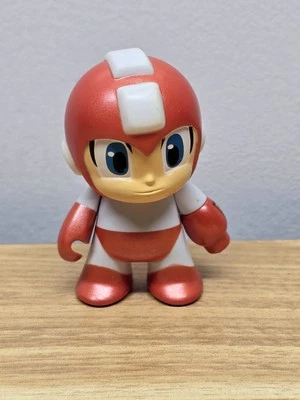 Figura Vinilo Kidrobot Mega Man Mini Serie 3" Por Capcom Foto 1 de 4