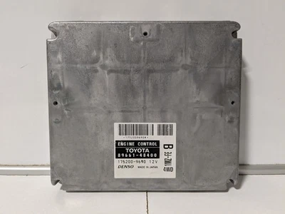 Módulo informático de control electrónico del motor Lexus RX300 2003 AWD 89661-48400 Foto 1 de 4