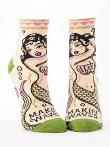 Calcetines azules al tobillo Q - Makin' Waves ~ Talla 5-10 Retro ~ Sirena súper linda - Imagen 1 de 2