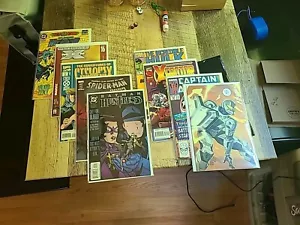 Mixed Lot Of 9 Comics - Picture 1 of 10