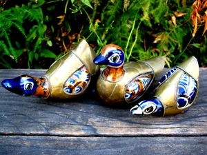 Ceramic Brass Duck Family Light Patina Cobalt Blue White Mother Duckling 3 pc - Picture 1 of 12