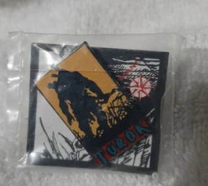 VINTAGE - 1993 - VOYAGER - VALIANT COMICS TUROK PIN - - Bild 1 von 2