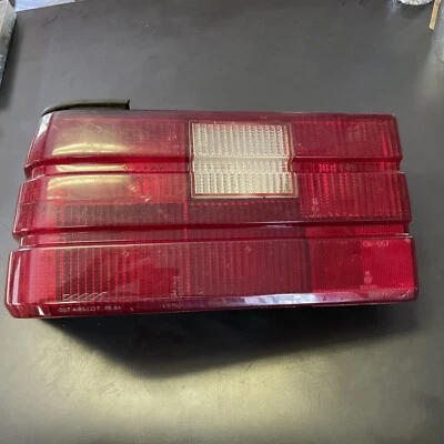 Luz trasera izquierda para conductor compatible con 87-88 STERLING 6961 Foto 1 de 4