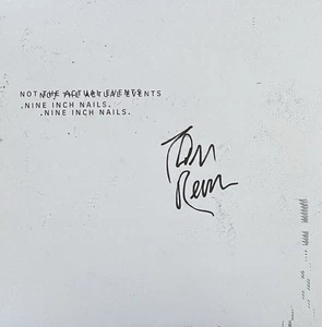 VINILO TRENT REZNOR AUTOGRAFIADO FIRMADO NO LOS HECHOS REALES - Imagen 1 de 2