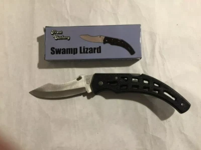 Frost 5 inch closed stainless steel blade with lock back & boot/belt clip NIB - Image 1 of 2