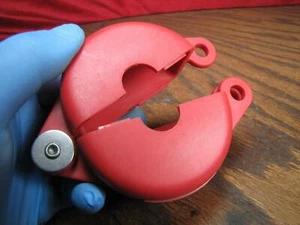 2" Gate Valve Lockout device by Brady part # 65560 - Picture 1 of 1