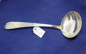 Tiffany & Co Sterling Silver Serving 7" Ladle Gravey Vintage Pattern "FANEUIL" - Picture 1 of 10