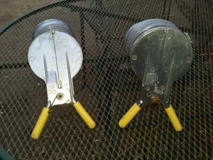 2 Stck. Verpackung Erdnussspender Ersatzventile 5" *einige Probleme* - Bild 1 von 7