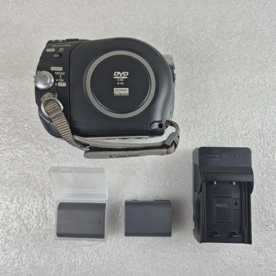 Canon DC320 Camcorder DVD R/RW SD 2000X Digital Zoom Megapixel Tested W/ Charger - Image 1 of 4