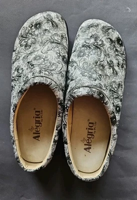 Alegria PG Lite 木屐黑白佩斯利懒人鞋女式 38 码 — 第 1/4 张图片