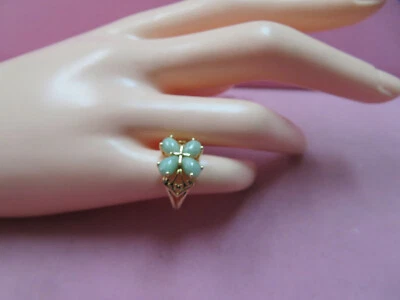 Anillo de jadeíta verde de oro amarillo macizo de 14k tamaño 6/3,14 gramos Foto 1 de 4