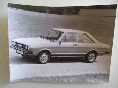 Audi 80 GT Original Photo Werkfoto Pressefoto ca. 1973 - Bild 1 von 2