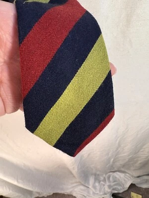 复古 Lochcarron of Scotland Royal Army Medical Corp 男式英国领带 — 第 1/4 张图片