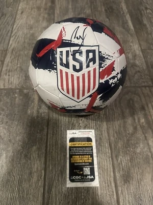 CHRISTIAN PULISIC SIGNED TEAM USA SOCCER BALL JSA COA AUTOGRAPH CAPTAIN AMERICA - Image 1 of 3