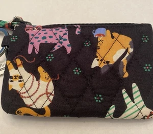 Vera Bradley Ausweisetui mit Reißverschluss und Schlüsselring in Hütekatzen. NEU wird genau erhalten - Bild 1 von 6