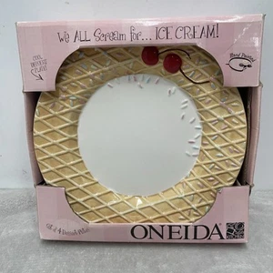 Oneida Ice Cream Waffle Cone Dessert Plate 8" Set of 4 Hand Painted New in Box - Picture 1 of 9