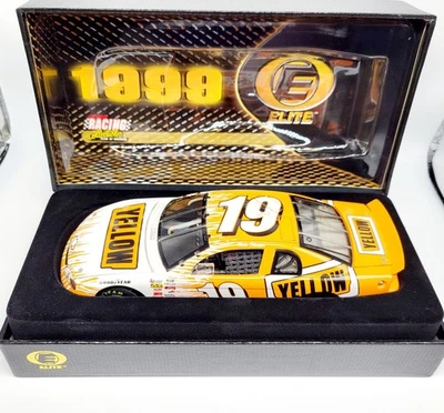 RCCA Elite 1999 Mike Skinner #19 Yellow Freight CWC #/1000 1er Busch Win NASCAR  Foto 1 de 4