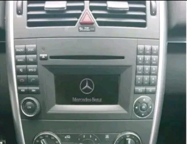 Navigationssystem Radio Audio 50 APS BD0830 Mercedes-Benz B-Klasse W245 W169 - Bild 1 von 4