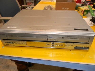 Emerson RWI-R EWH100f  DVD VCR Recorder Player - Image 1 of 4