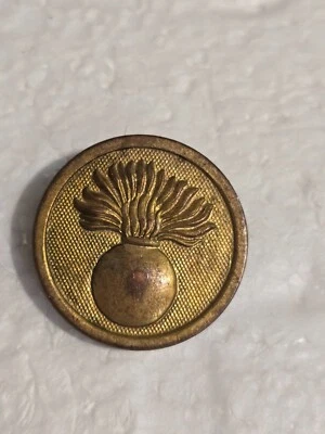 Collar del ejército de Estados Unidos de la Primera Guerra Mundial a 1930 latón alistado artillería tornillo con respaldo 1T2B7 Foto 1 de 2