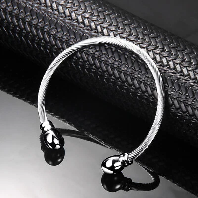 Pulsera Magnética Plateada Mejora el Equilibrio Energía Poder Alegría Regalo Perfecto Hombres Mujeres Foto 1 de 4