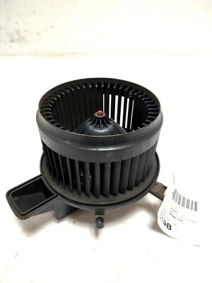 Dodge Caravan Town Country 2008-20 calefacción delantera ventilador motor OEM 68029719AB Foto 1 de 4