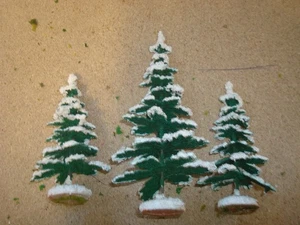  Spur H0 ,  3  schneebedeckte  Tannen 9 cm  - 13 cm hoch , Super !  - Bild 1 von 1