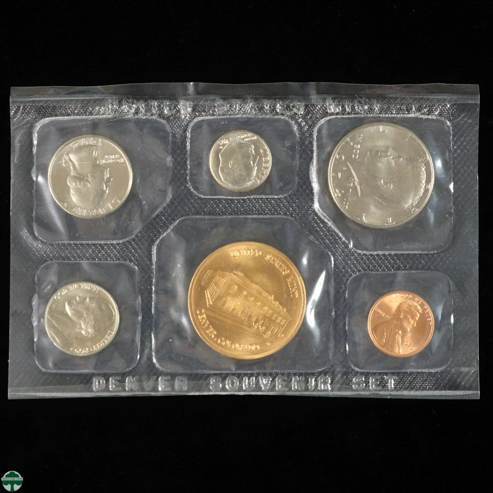 Denver Mint Souvenir Set - Mix of 1974 & 1975 Dated Coins - No Envelope - Image 1 of 4