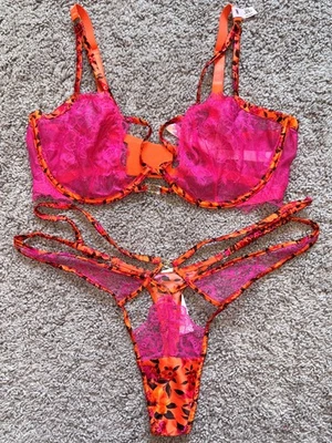 NUEVO CON ETIQUETAS CONJUNTO VICTORIA'S SECRET MUY SEXY TIRANTES FLORAL CORTE BAJO DEMI SUJETADOR 38D TANGA L Foto 1 de 4