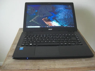 Acer Travelmate P246 Notebook Laptop 14 Zoll 4GB RAM, 500GB HDD, DVD, Windows 10 - Bild 1 von 4