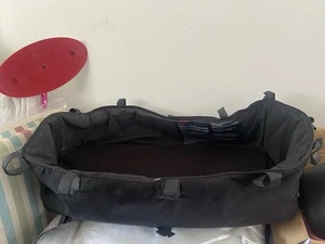 BUGABOO CAMELEON  BLACK CARRYCOT inc MATTRESS AND BOARD #3 - Picture 1 of 3