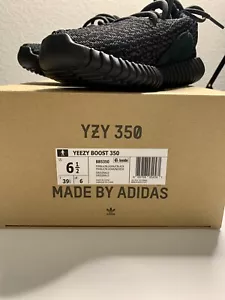 Yeezy 350s Pirate Blacks Size 6.5 (Men’s US) - Picture 1 of 8