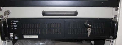 Computadora Advantech 80 GB HD Windows XP OS, monitor, teclado táctil, DVD-RW Foto 1 de 4