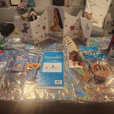 suministros de fiesta pocahontas Foto 1 de 4